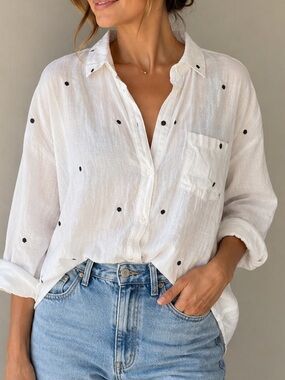 Zara Basic White Embroidered Dot Leaf Lightweight Button-Up Shirt Size Small
